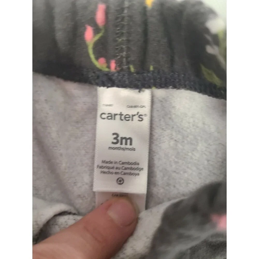 Carters Baby Girls Hoodie and Pants Outfit Set Size 3M Gray Floral Allover print